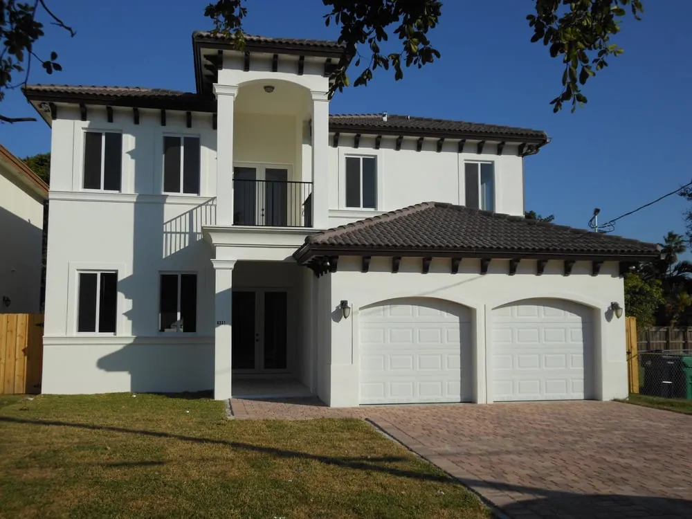 Slide of Estrada Roofing