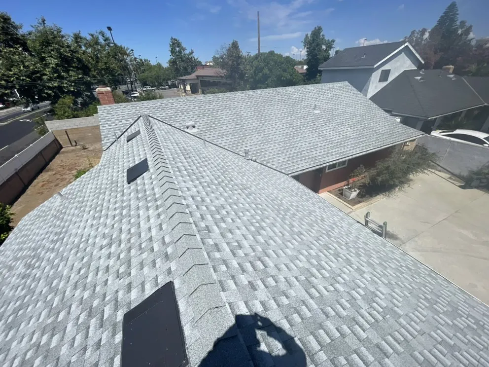 Slide of Estrada Roofs