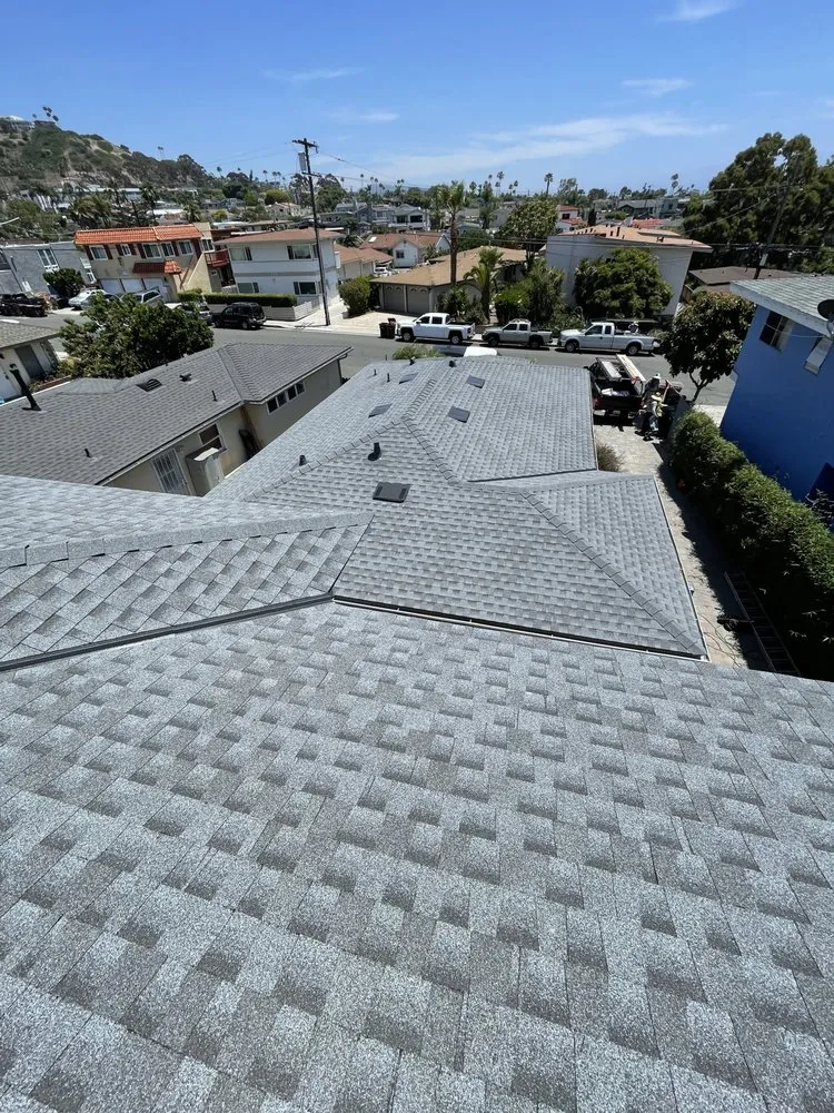 Slide of Estrada Roofs
