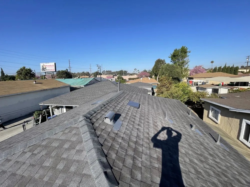 Slide of Estrada Roofs