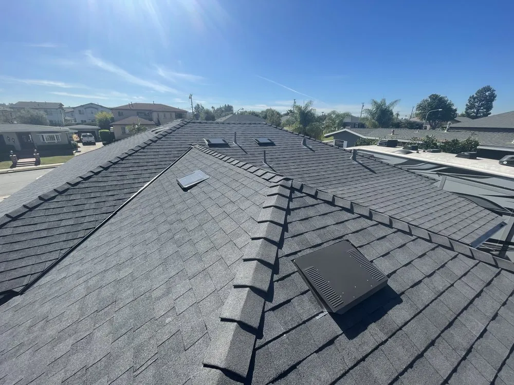 Slide of Estrada Roofs