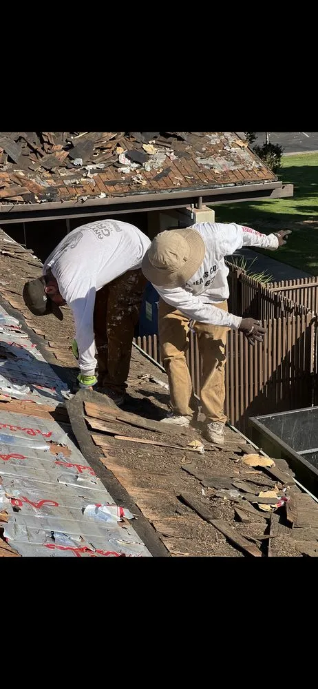 Slide of Ethan Roofing Diy