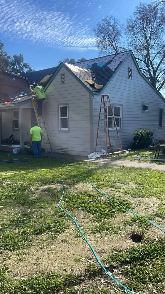 Slide of Ethan Roofing Diy