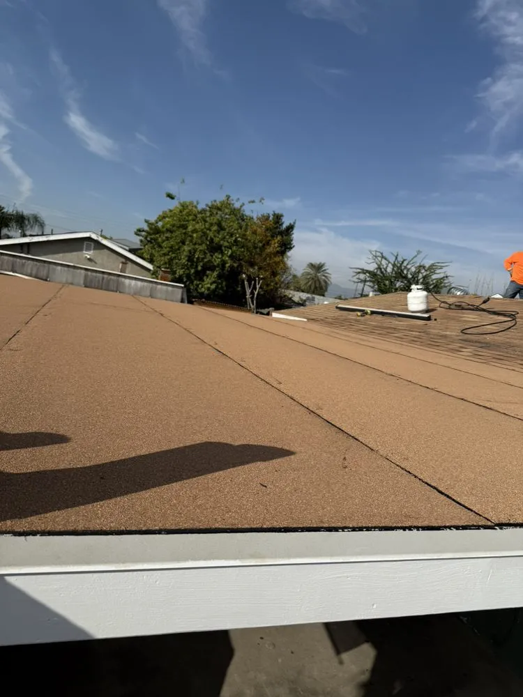 Slide of EUG Roofing & Development