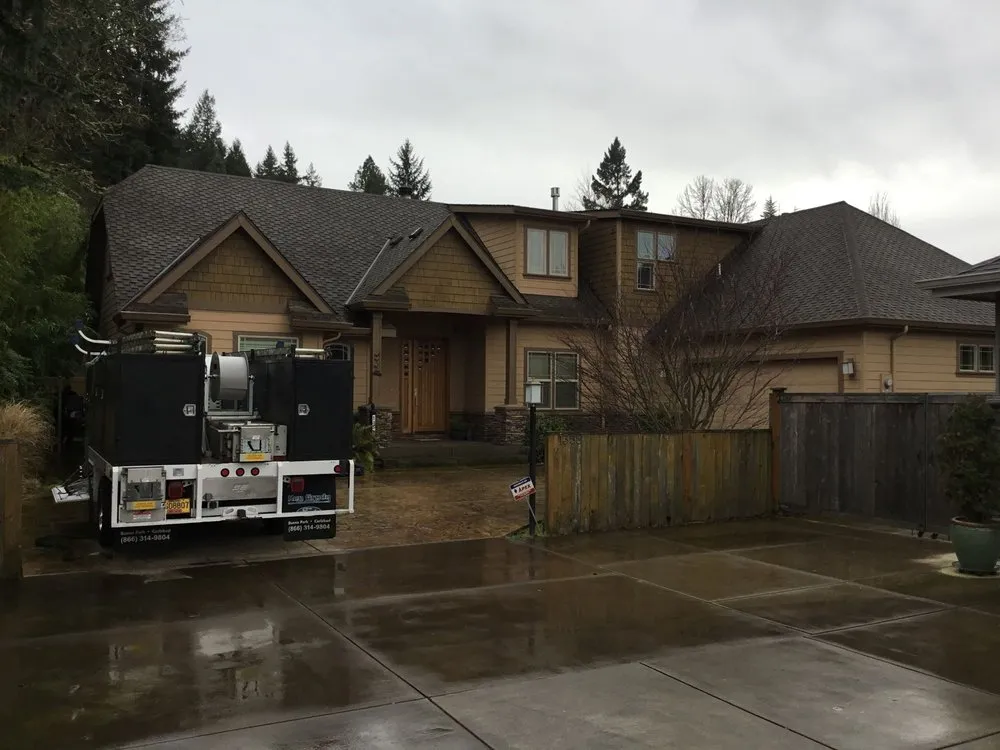 Slide of Eugene Oregon Gutter Service