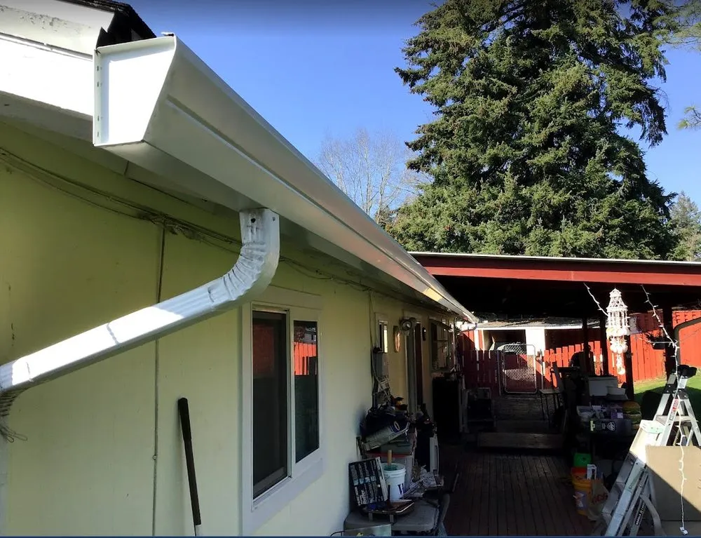 Slide of Eugene Oregon Gutter Service