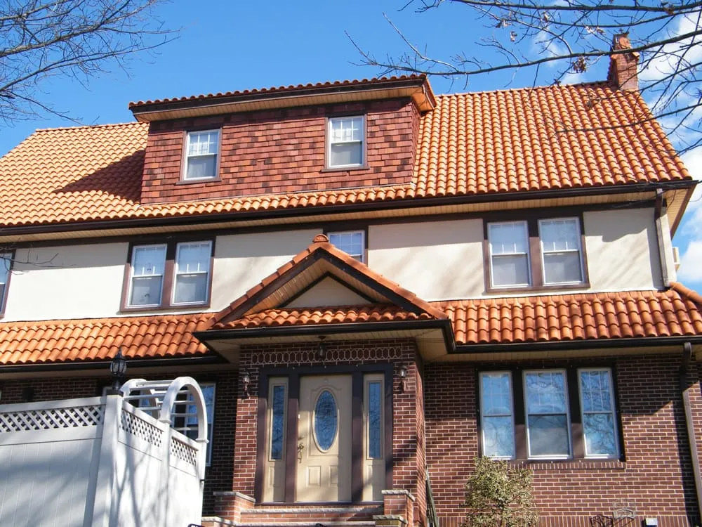 Slide of Euro-Tech Construction