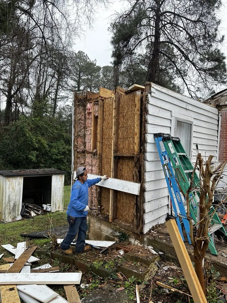 Slide of E&V Construction