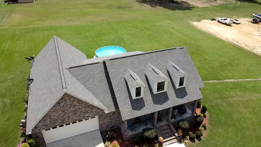 Slide of Evan's Roofing & Construction