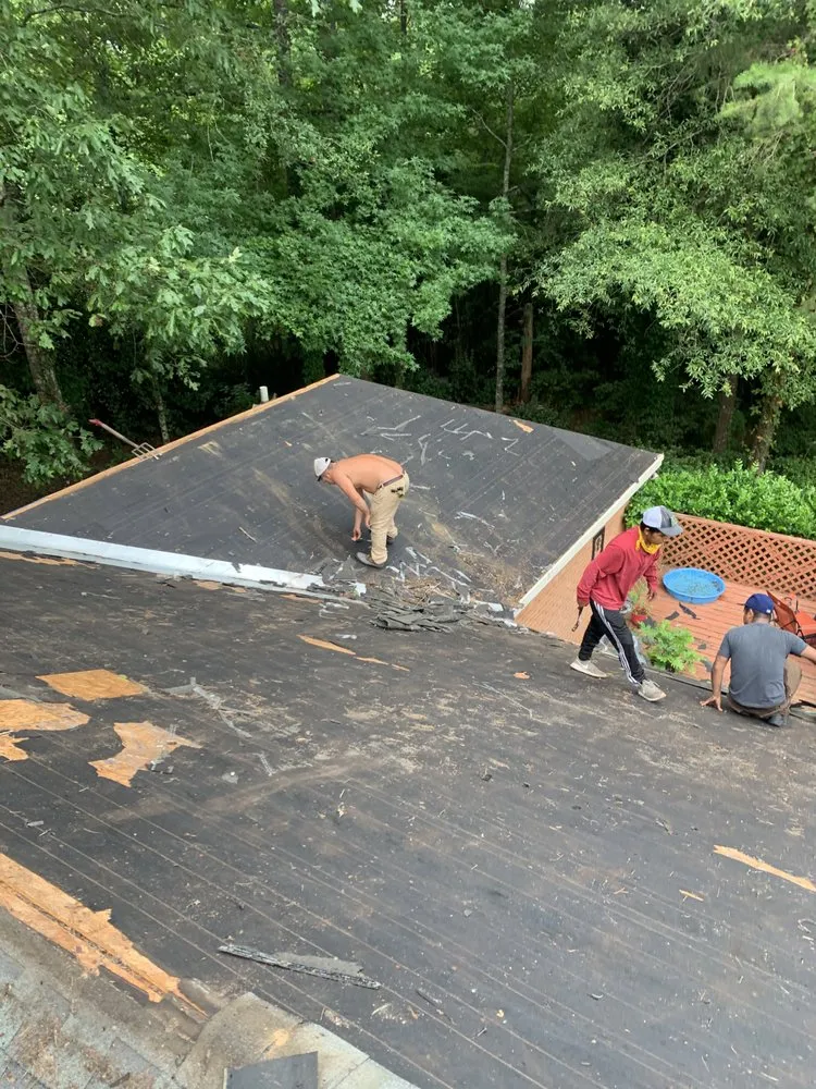 Slide of Evan's Roofing & Construction