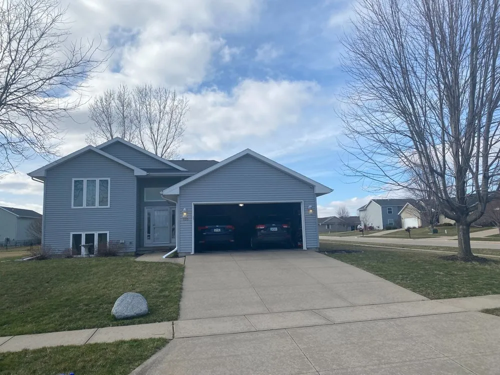 Licensed roof leak repair in Conroy, IA - Evans Roofing Home Repair