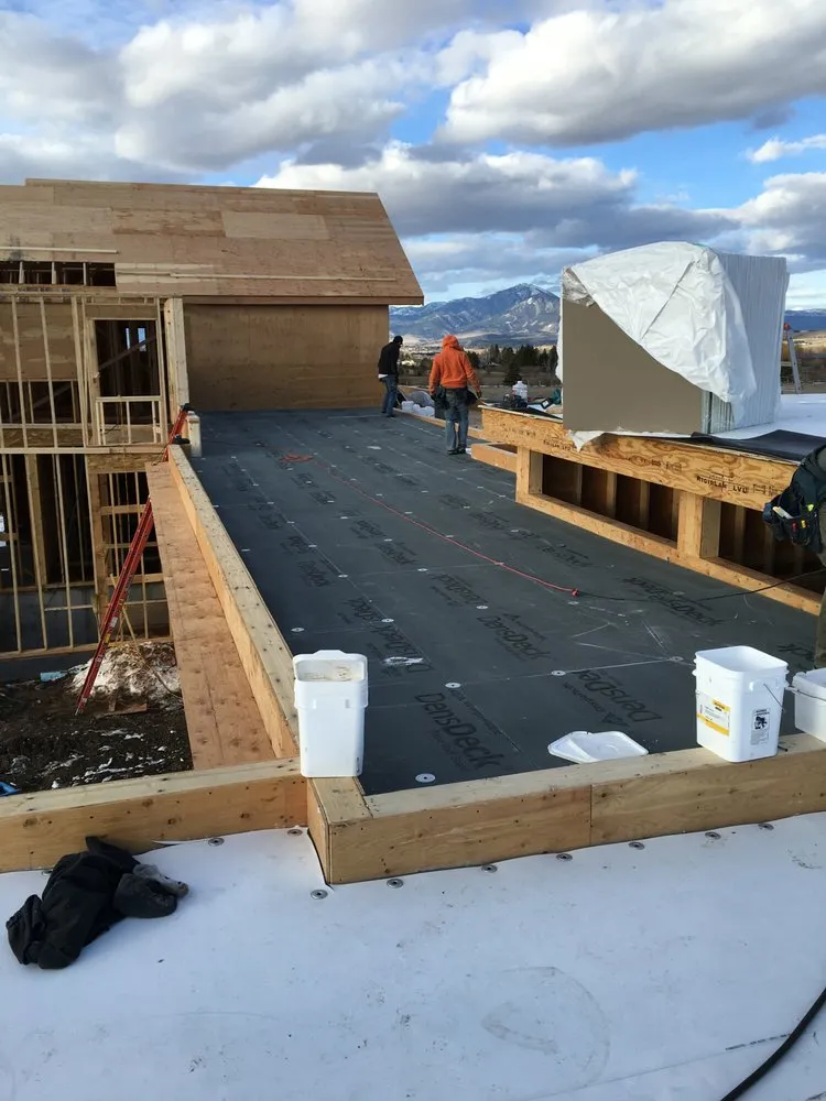 Slide of Ever-Green Construction & Roofing