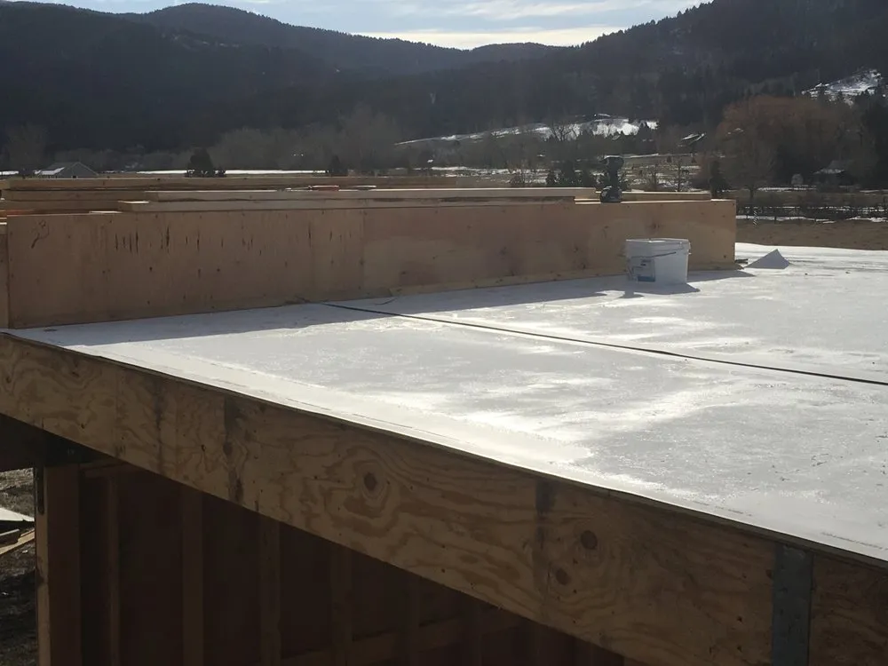 Slide of Ever-Green Construction & Roofing