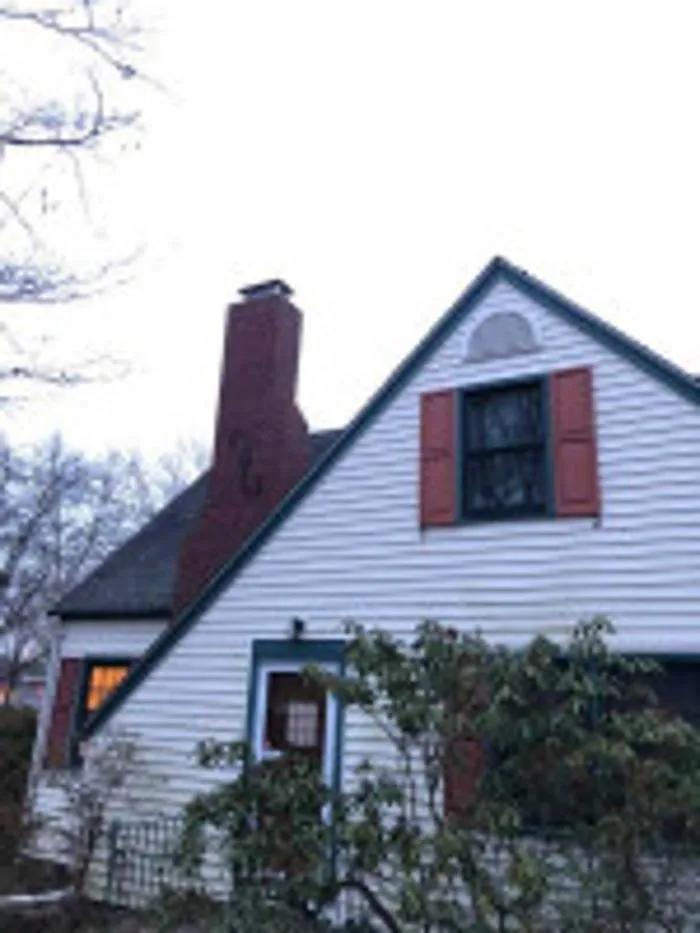 Slide of Everest Construction and Home Services