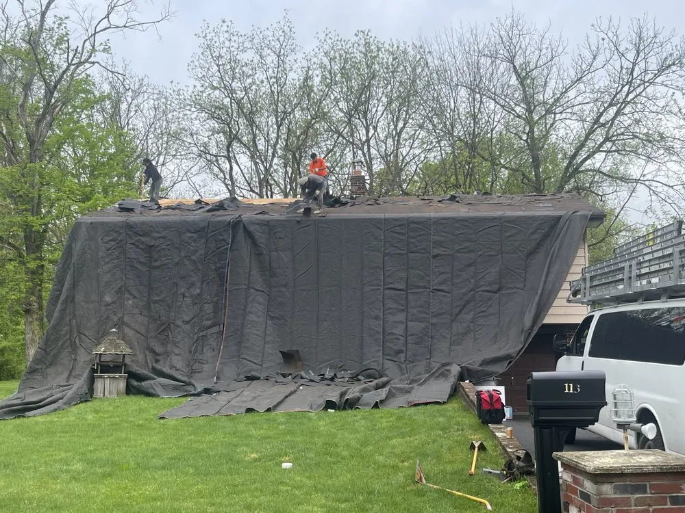 Slide of Everest Construction Group