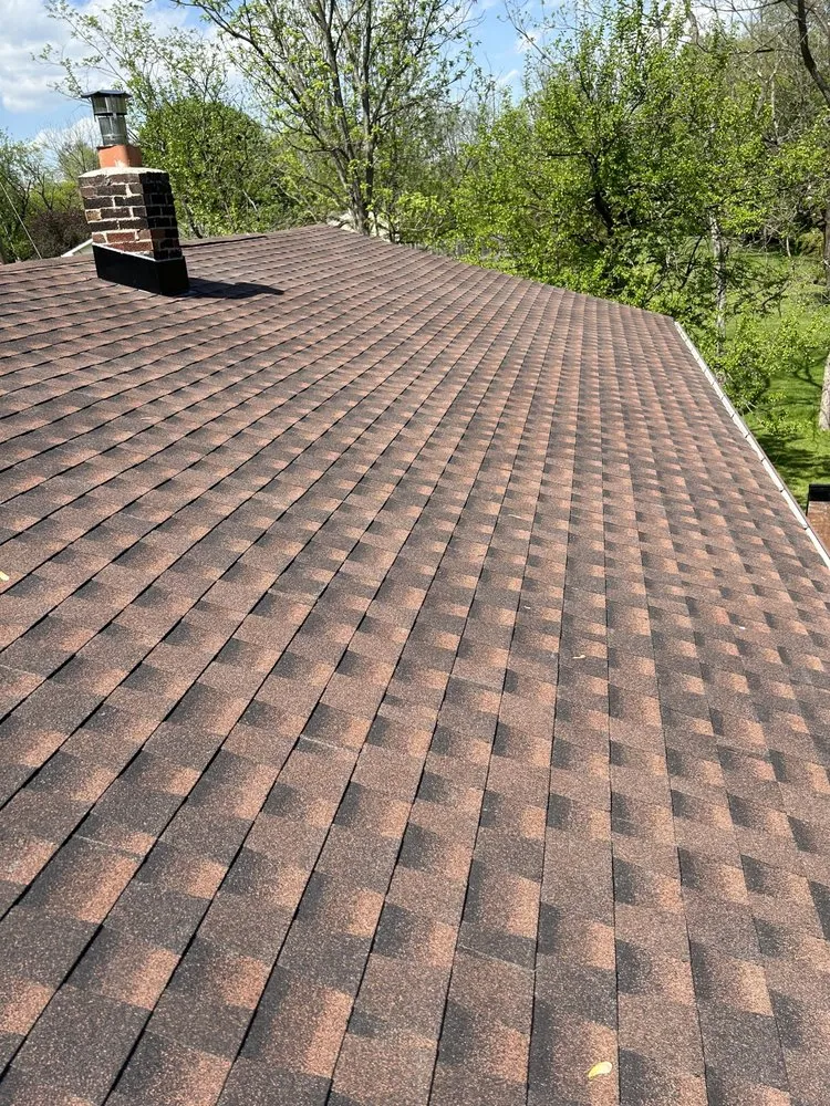 Slide of Everest Construction Group