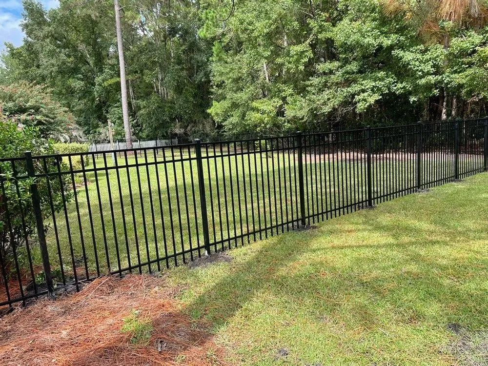 Slide of Everest Construction Services