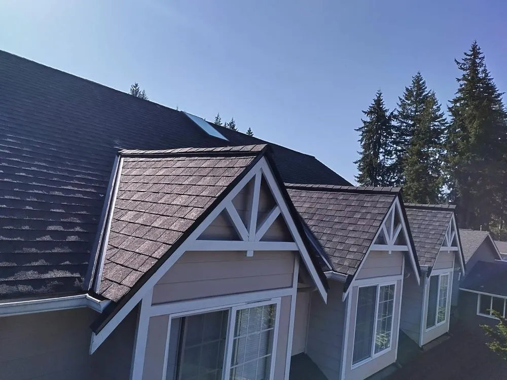 Slide of Everest Elite Roofing