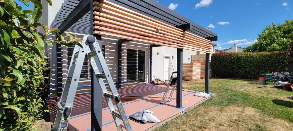 Slide of Everest Roofing