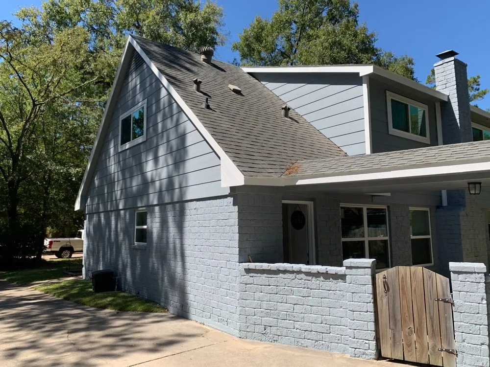 Slide of Everest Siding and Windows Contractor Houston