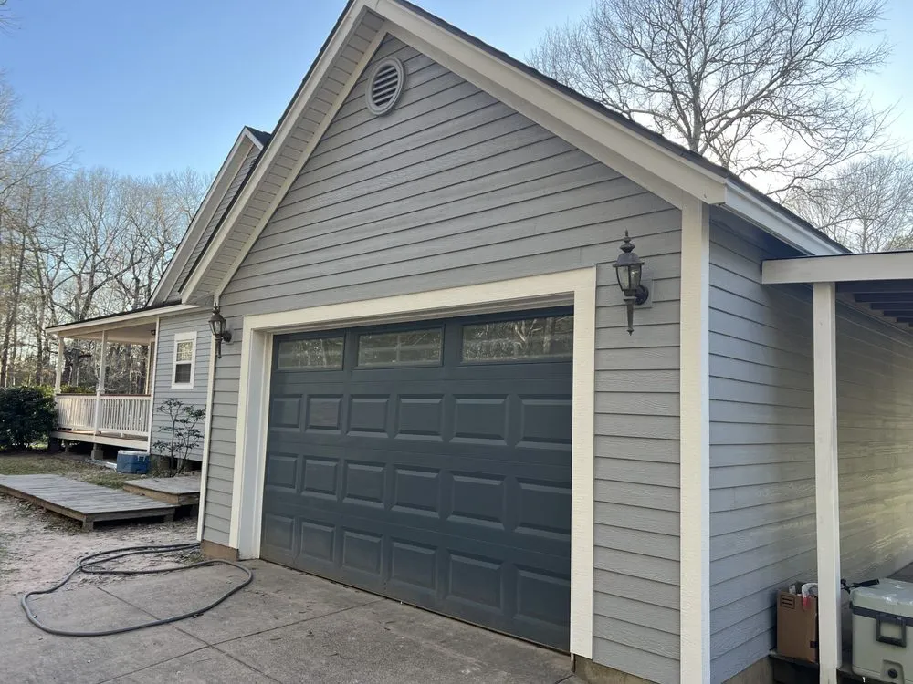 Slide of Everest Siding and Windows Contractor Houston