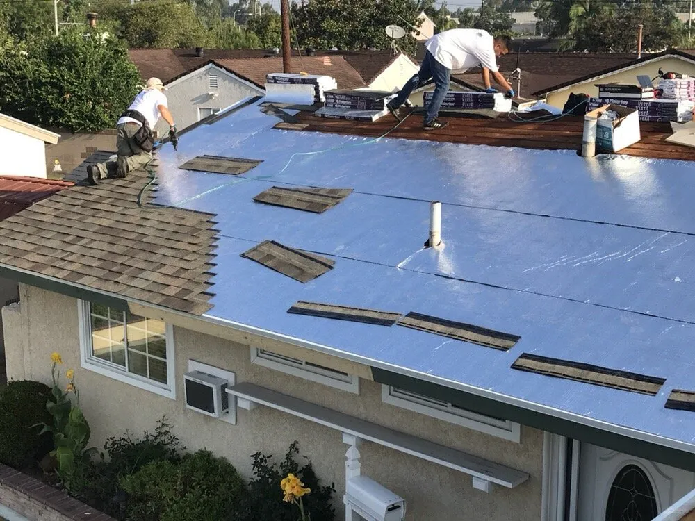 Slide of Everett Roofing