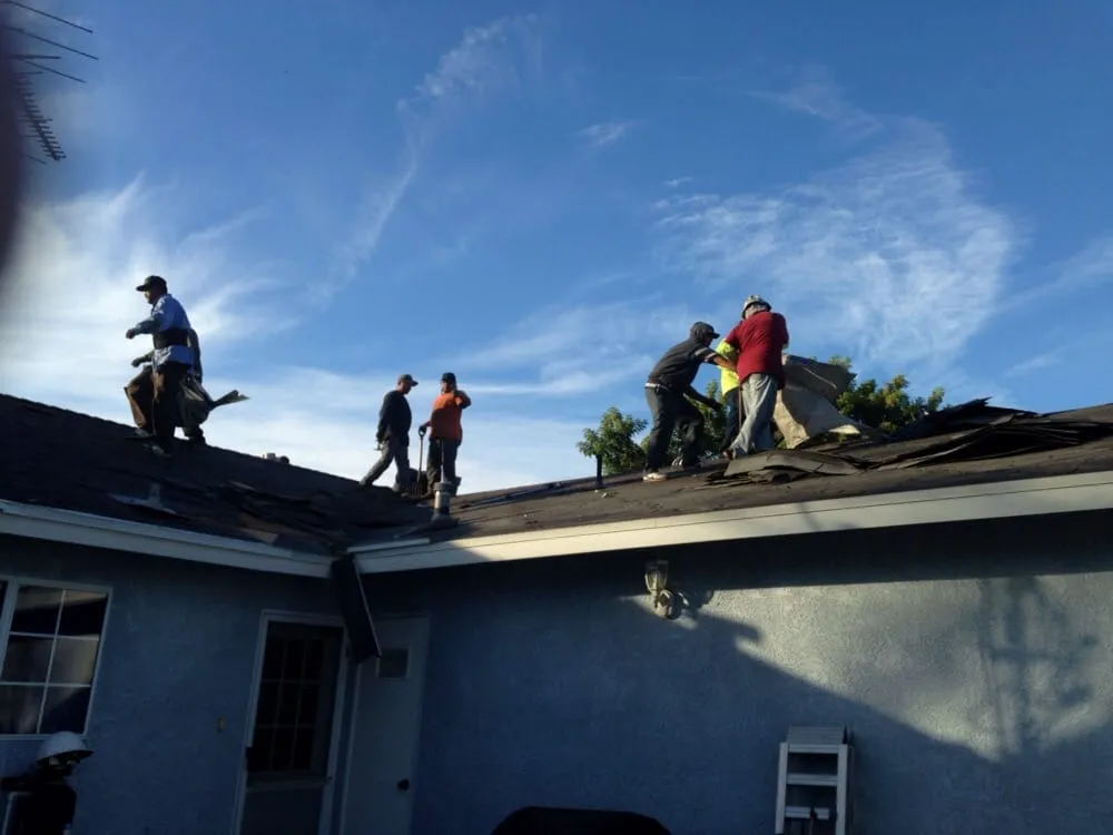 Slide of Everett Roofing