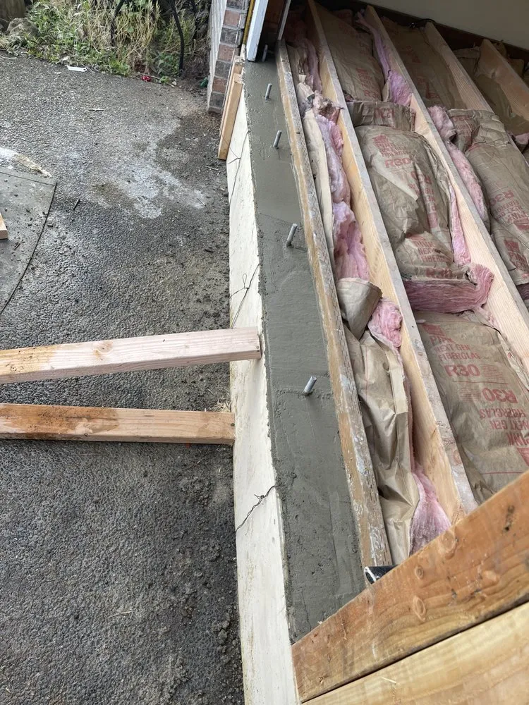 Slide of Evergreen Construction & Home Improvement