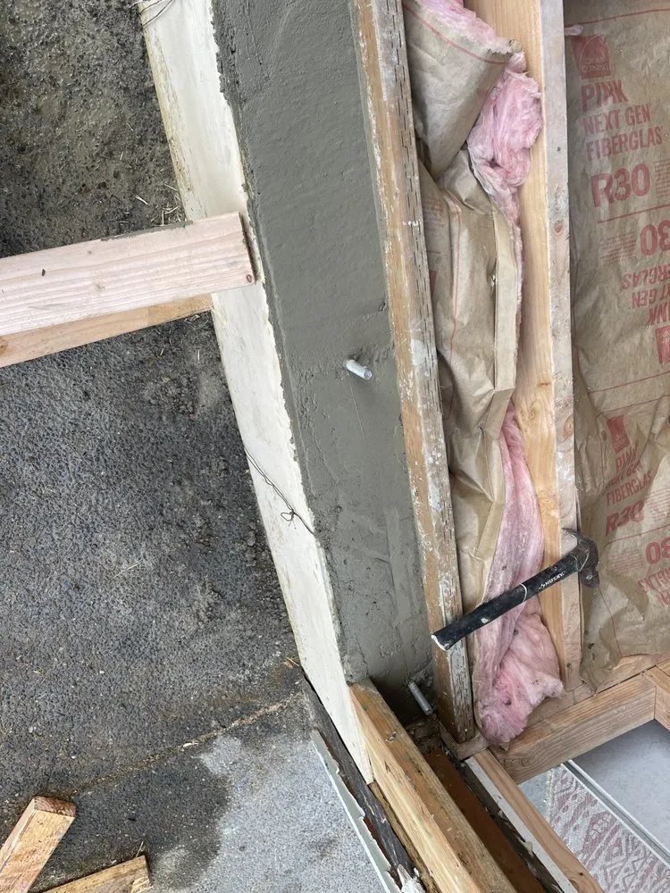 Slide of Evergreen Construction & Home Improvement