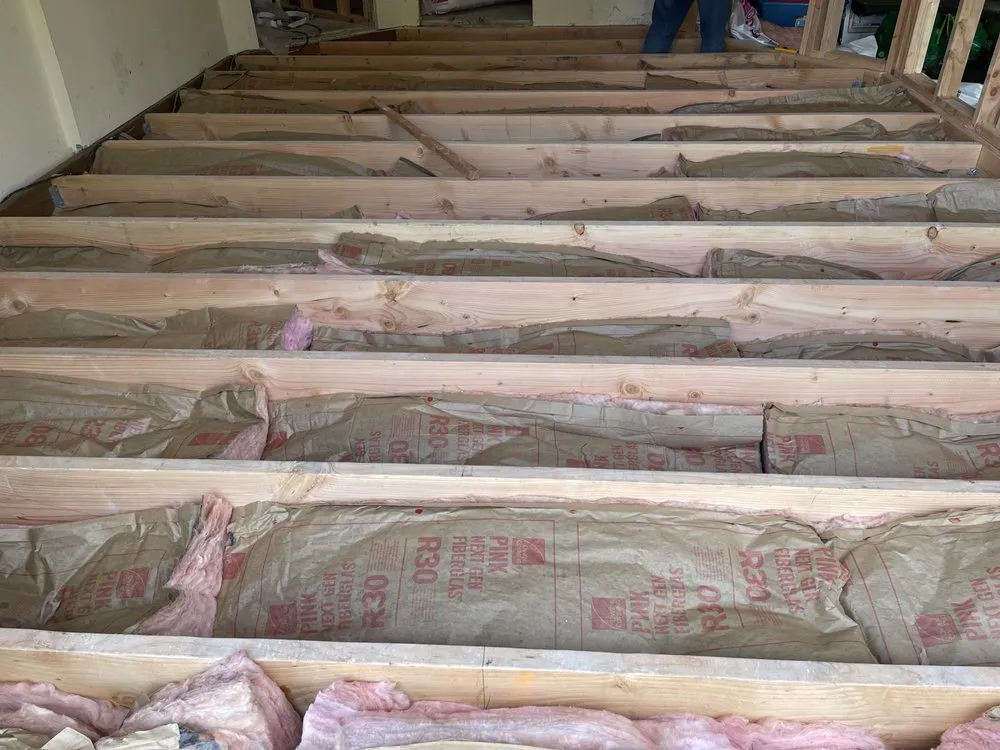 Slide of Evergreen Construction & Home Improvement