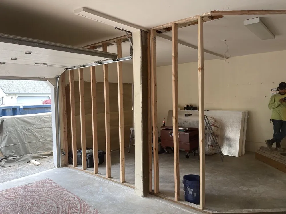 Slide of Evergreen Construction & Home Improvement