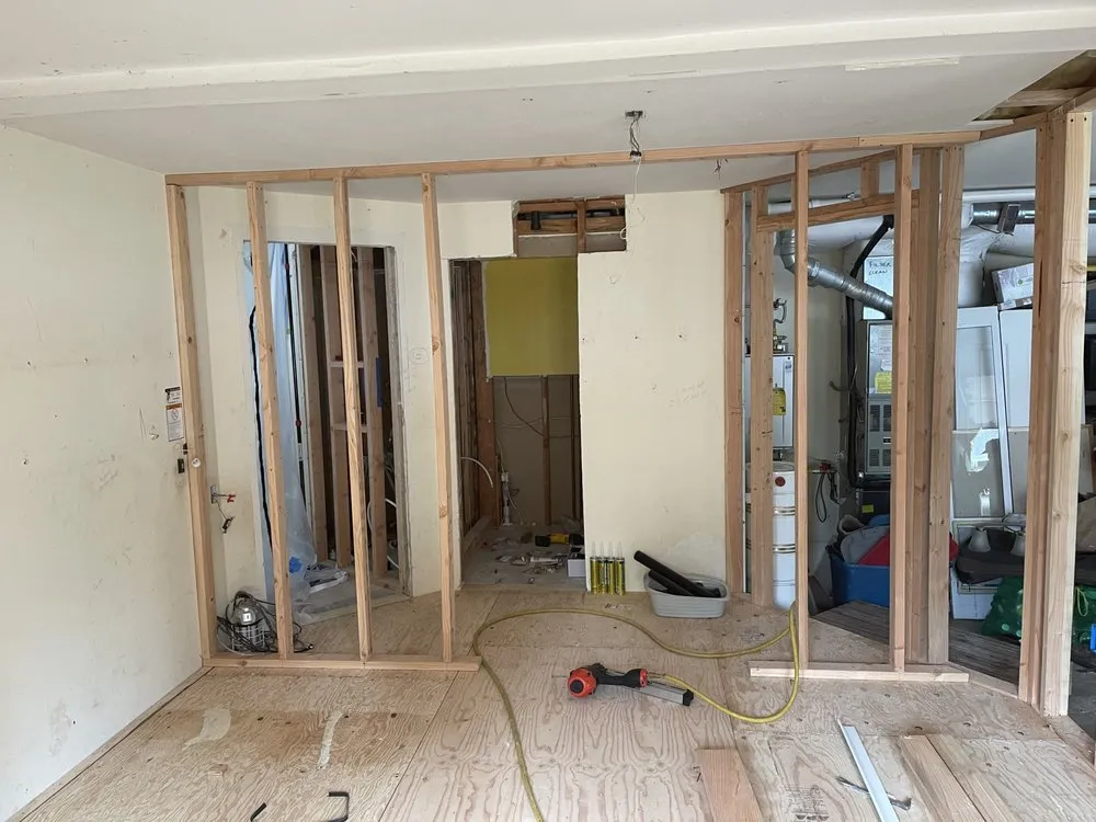 Slide of Evergreen Construction & Home Improvement