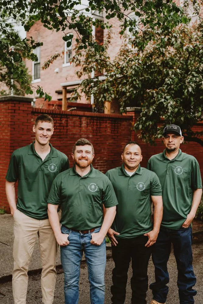 Slide of Evergreen Construction & Roofing