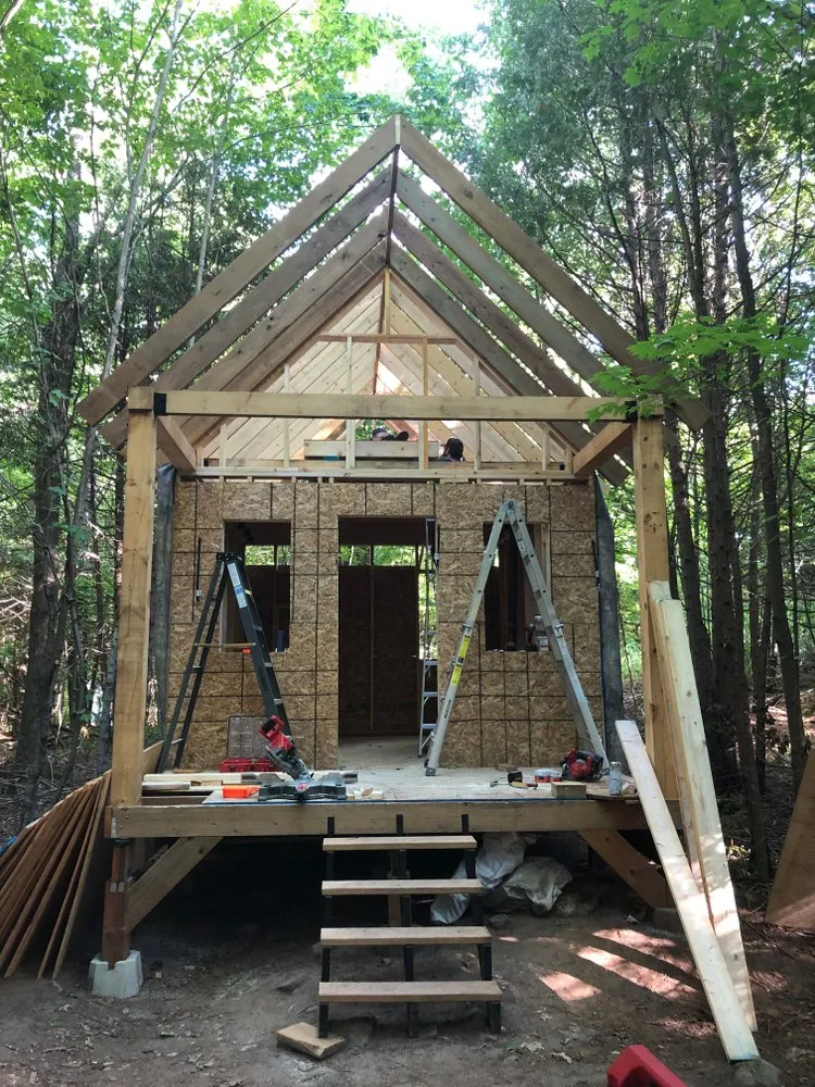 Slide of Evergreen Construction Service