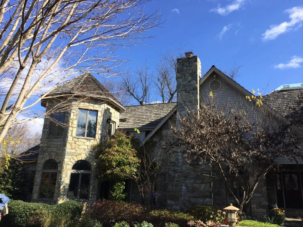 Slide of Evergreen Contractors