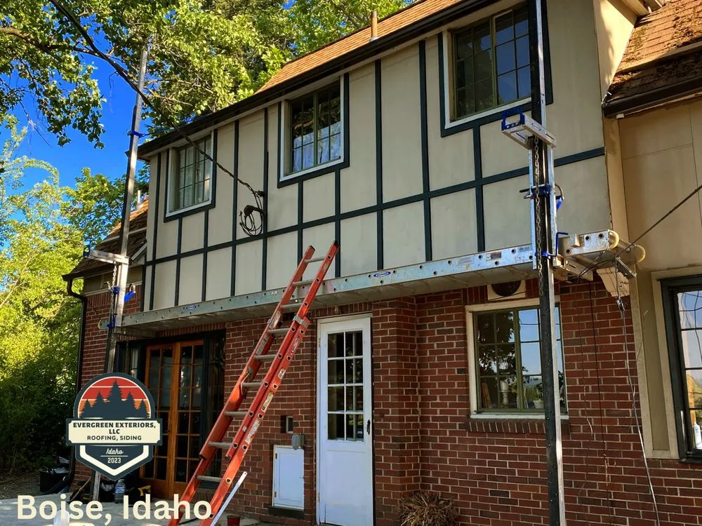 Slide of Evergreen Exteriors