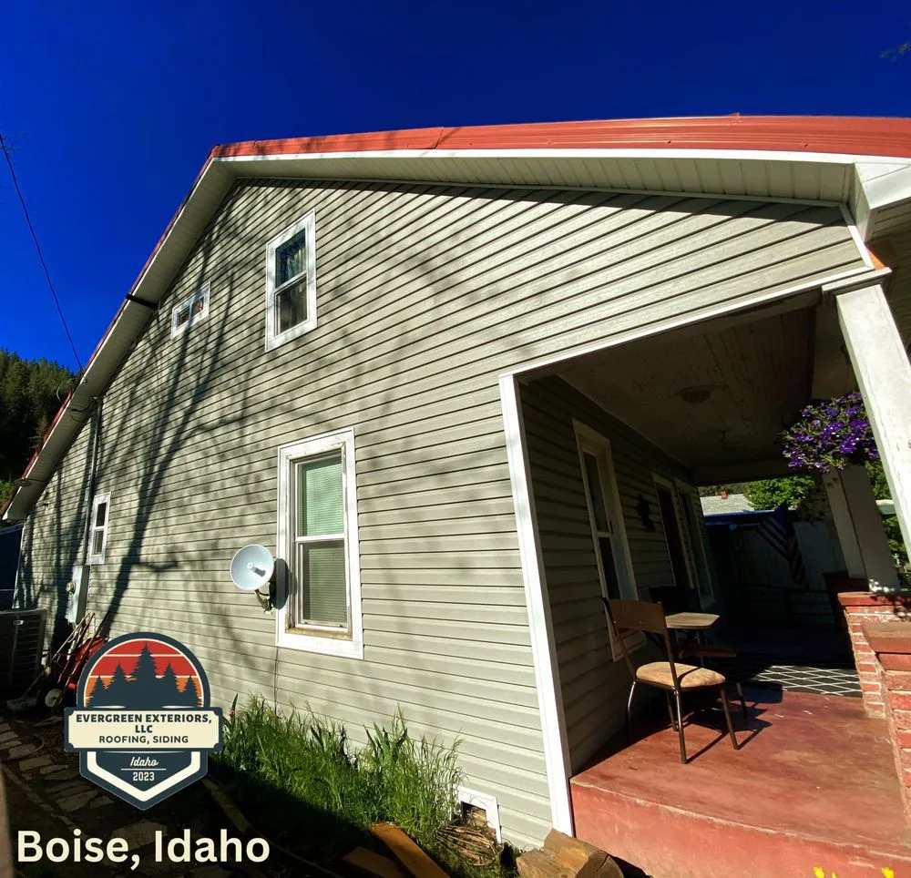 Slide of Evergreen Exteriors