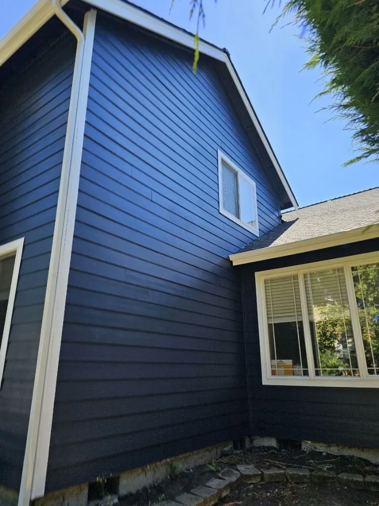 Slide of Evergreen Exteriors