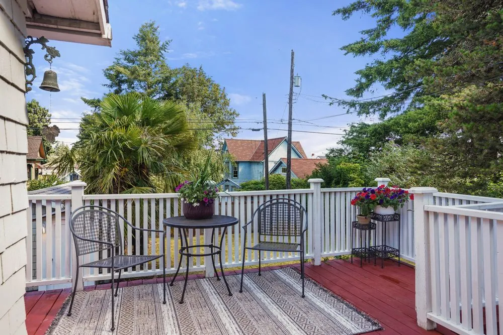 Slide of Evergreen Home Exteriors