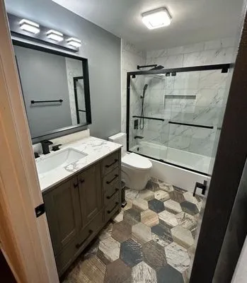 Evergreen Pro Remodeling Logo