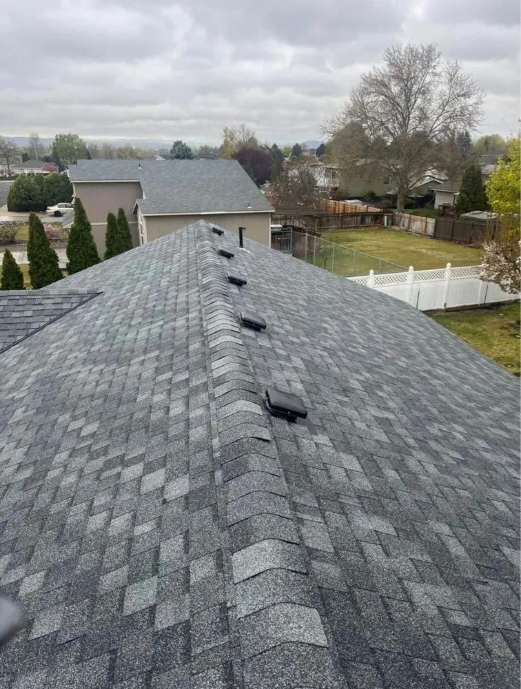 Slide of Evergreen Roofing & Construction