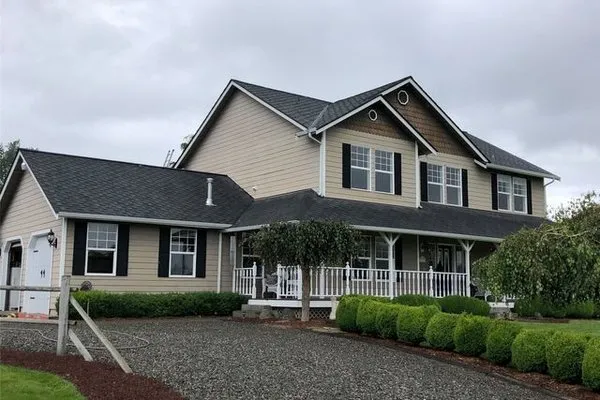 Evergreen State Roofing Logo