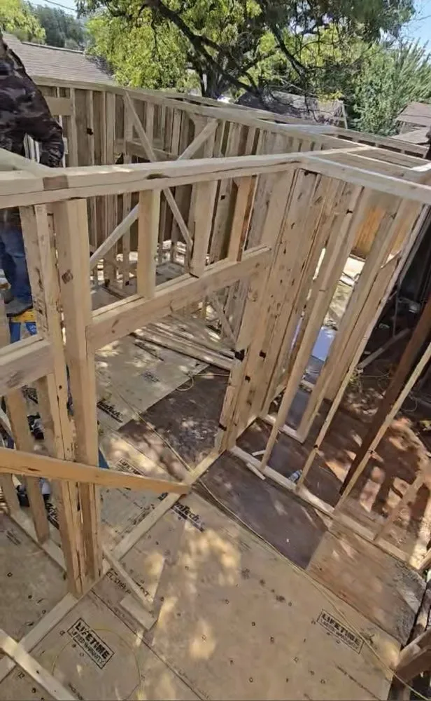 Slide of EverGuard Exteriors