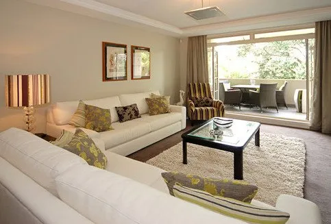 Everlast Bathroom Remodeling Calabasas Logo