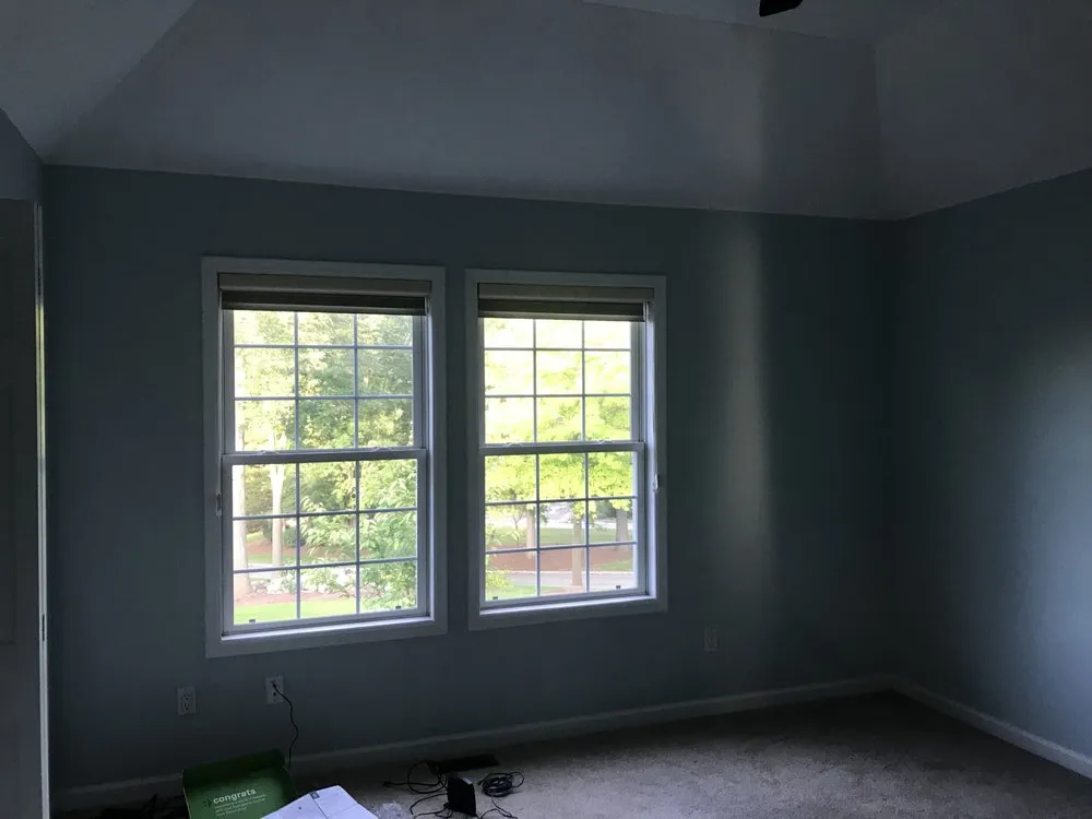 Slide of Everlast Construction & Painting