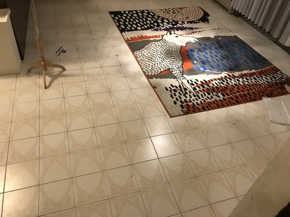 Slide of Everlast Construction & Painting