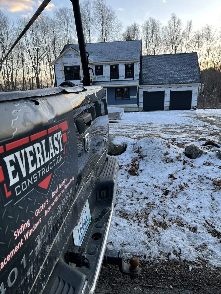 Slide of Everlast Construction