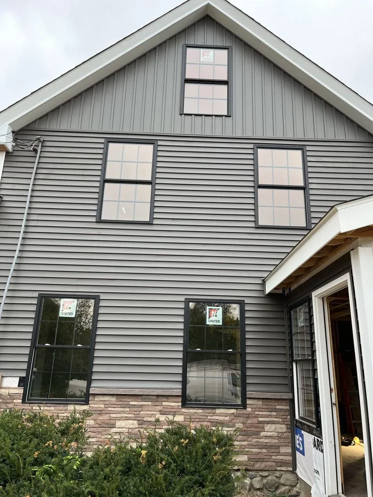 Slide of Everlast Construction