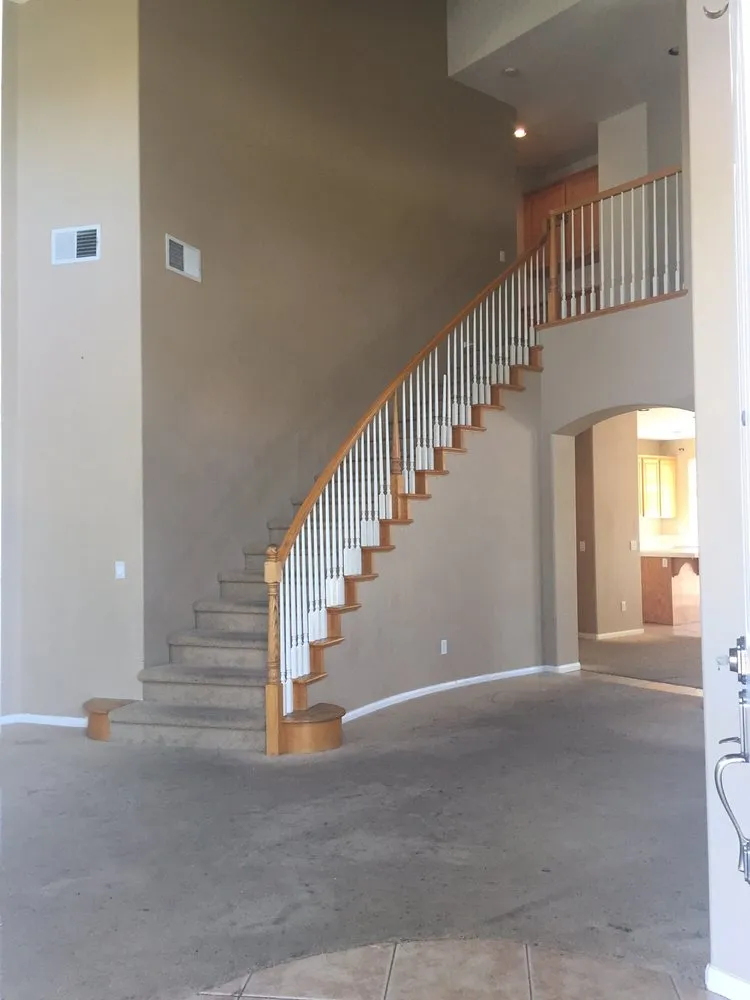 Slide of Everlast Construction