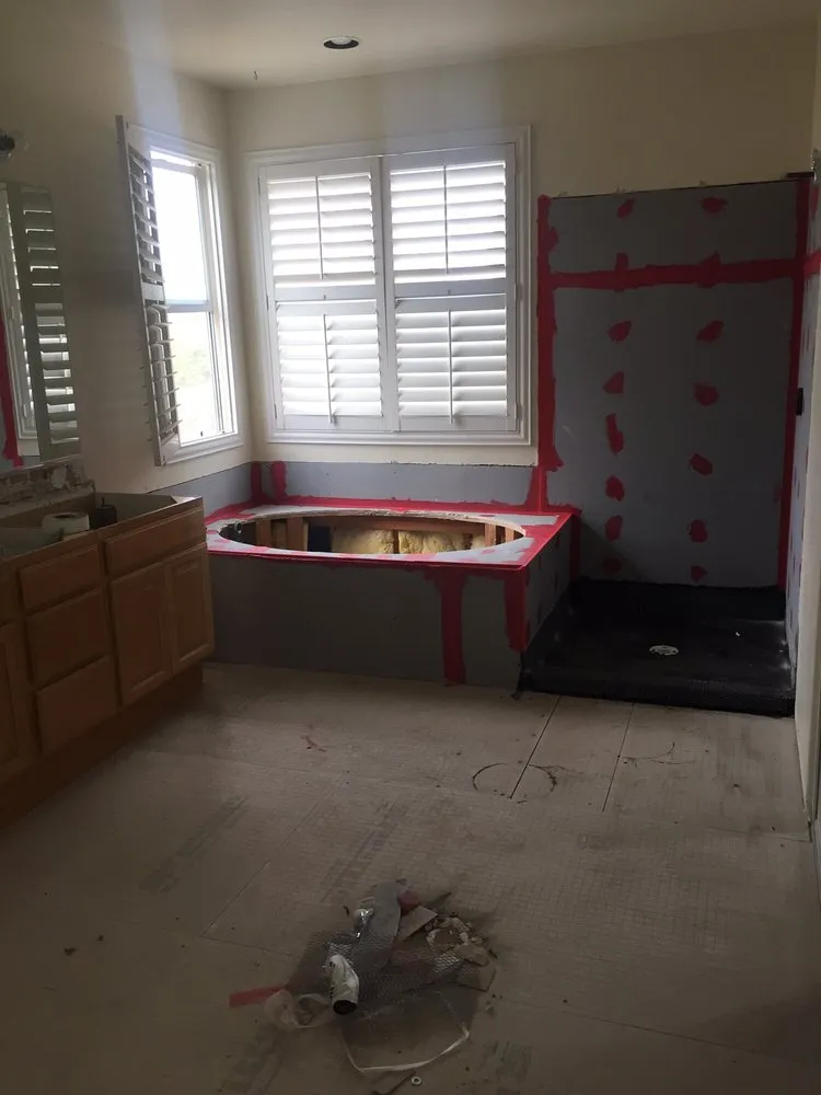 Slide of Everlast Construction